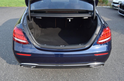 Used 2020 Mercedes-Benz E 350 4MATIC Sedan w/ Premium Package image 12