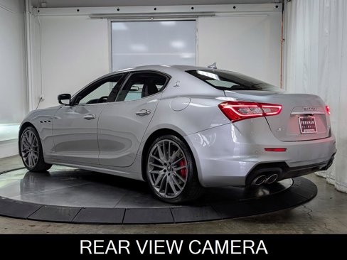 Used 2018 Maserati Ghibli S GranSport image 6
