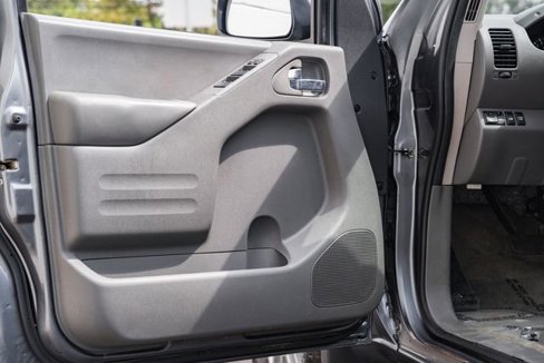 Used 2017 Nissan Frontier SV w/ SV Value Truck Package image 35