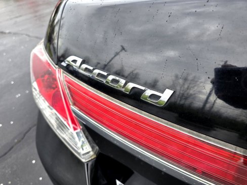 Used 2012 Honda Accord EX-L image 7