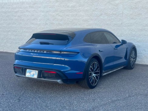 Used 2021 Porsche Taycan 4 Cross Turismo image 6