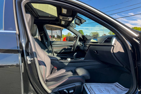 Used 2018 BMW 330i xDrive Sedan image 10