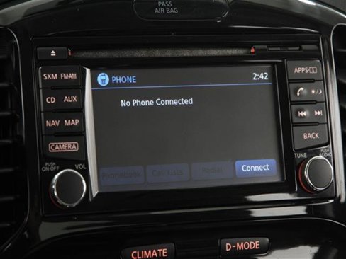 Used 2015 Nissan Juke SL image 12