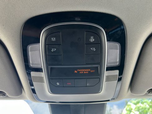 Used 2021 Hyundai Santa Fe SEL w/ Convenience Package image 20