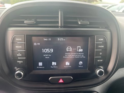 Used 2021 Kia Soul S image 10