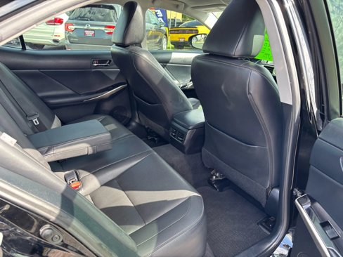 Used 2015 Lexus IS 250 image 11