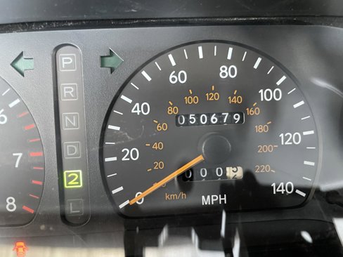 Used 1996 Toyota Avalon XL image 10