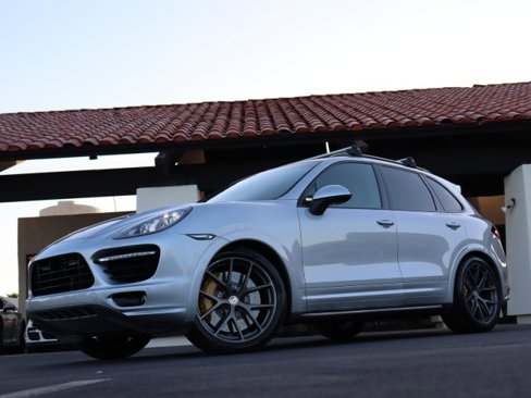Used 2013 Porsche Cayenne Turbo image 68