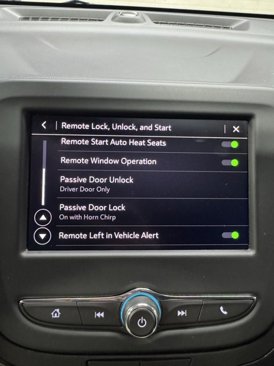 Used 2023 Chevrolet Equinox RS image 28