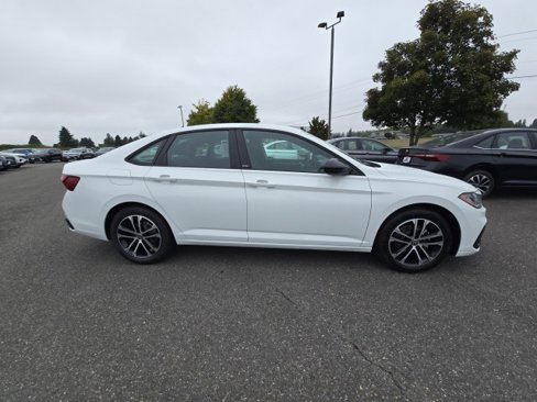 New 2025 Volkswagen Jetta Sport image 3