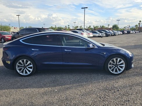Used 2018 Tesla Model 3 Long Range image 4