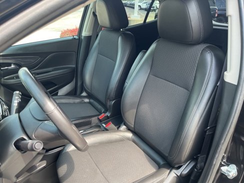 Used 2020 Buick Encore Preferred image 13