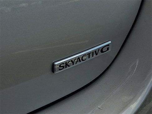 Used 2022 MAZDA MAZDA3 s image 31