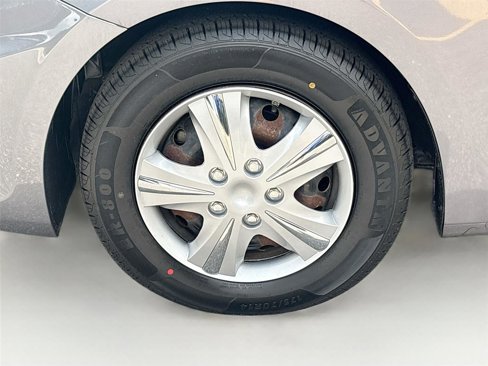 Used 2016 Hyundai Accent SE image 29