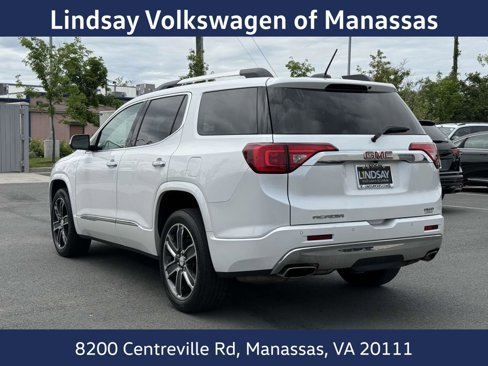 Used 2017 GMC Acadia Denali image 4