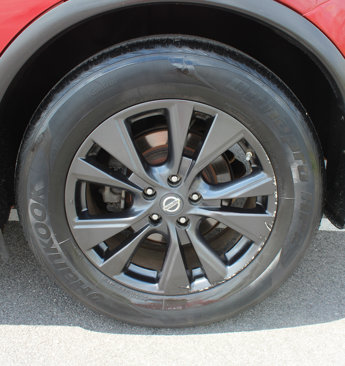 Used 2018 Nissan Murano SV w/ Premium Package image 20