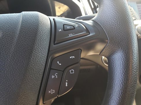 Used 2019 Ford Edge SE image 22