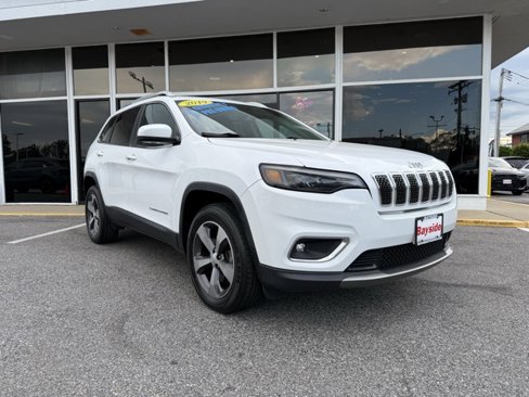 Used 2019 Jeep Cherokee Limited image 2