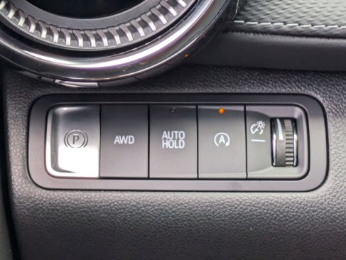 Used 2025 Chevrolet Equinox LT image 18