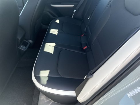 New 2025 Kia K4 GT-Line image 22