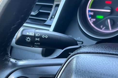 Used 2022 Toyota Camry SE image 37