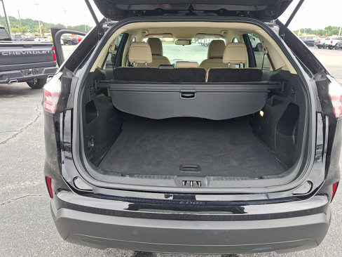 Used 2022 Ford Edge SE w/ Cargo Accessory Package image 29