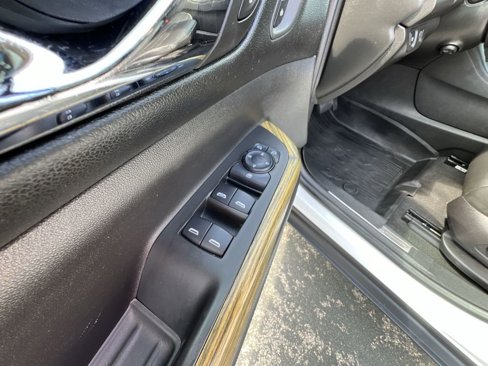 Used 2017 GMC Acadia Denali w/ Technology Package image 23