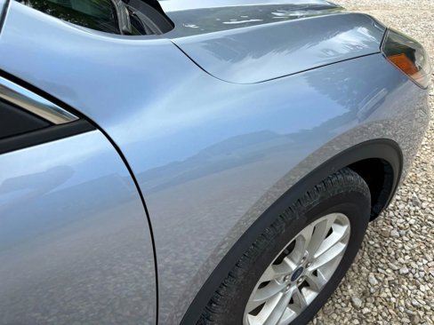 Used 2022 Ford Escape SE image 30