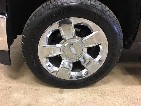 Used 2015 Chevrolet Silverado 1500 LTZ w/ LTZ Plus Package image 11