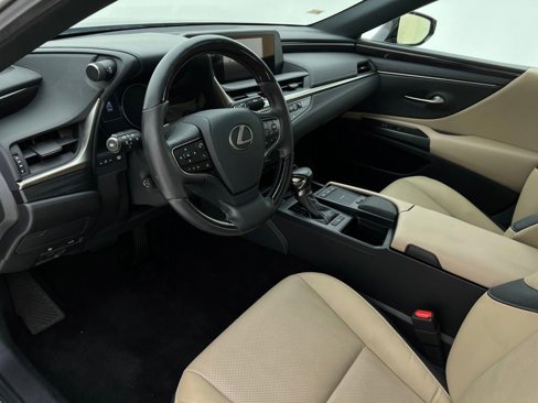 Used 2021 Lexus ES 250 w/ Premium Package image 12