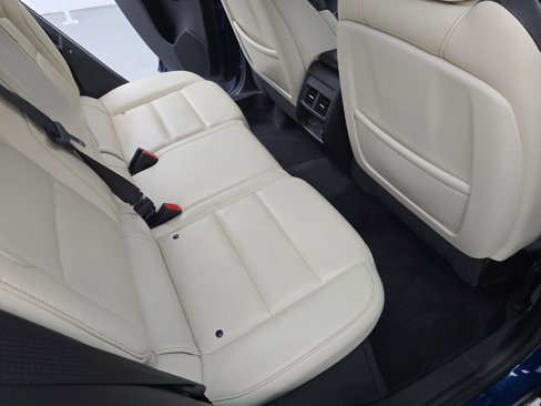 Used 2019 Cadillac XT4 Sport image 11