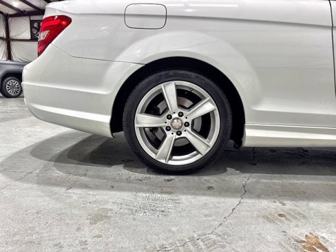Used 2013 Mercedes-Benz C 250 Coupe image 54