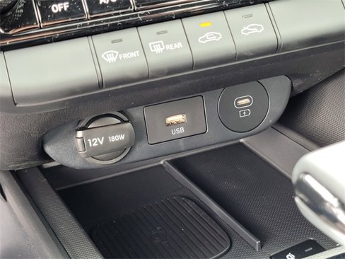 New 2025 Hyundai Elantra SEL image 24