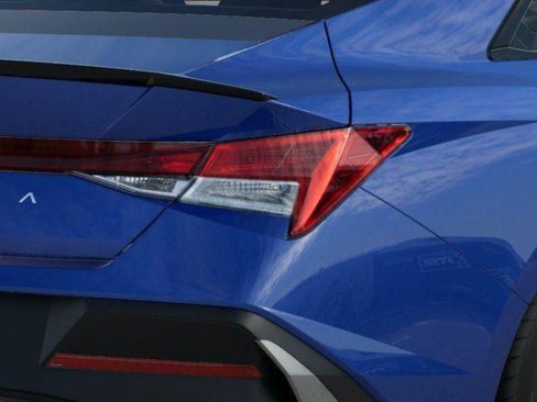 New 2025 Hyundai Elantra Sport image 32