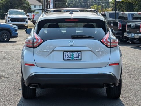 Used 2018 Nissan Murano SV image 4