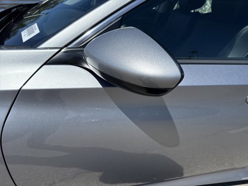 Certified 2020 Honda Accord Hybrid image 11