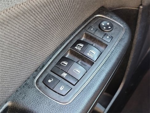 Used 2018 Dodge Charger SXT w/ Blacktop Package image 23