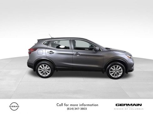 Certified 2022 Nissan Rogue Sport S image 4