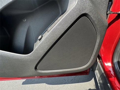 Certified 2022 Chevrolet Equinox Premier w/ LPO, Floor Liner Package image 24