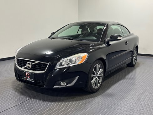 Used 2013 Volvo C70 T5 image 1