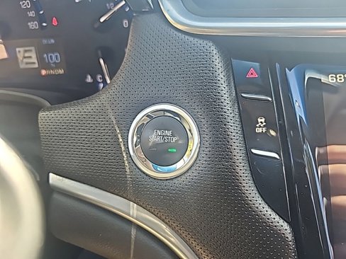 Used 2016 Cadillac XTS Luxury image 24