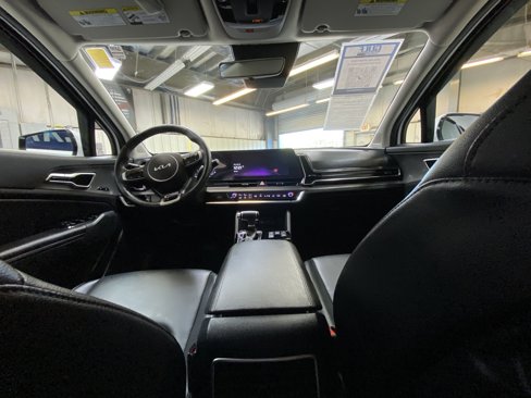 Used 2024 Kia Sportage SX image 18
