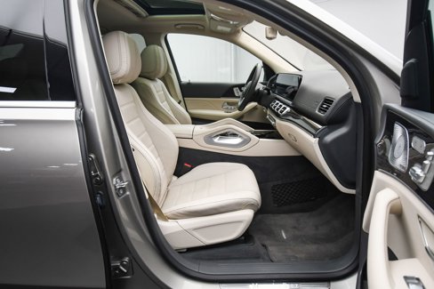 Used 2020 Mercedes-Benz GLE 450 4MATIC image 48