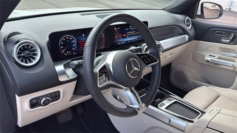 Certified 2025 Mercedes-Benz GLB 250 4MATIC image 25