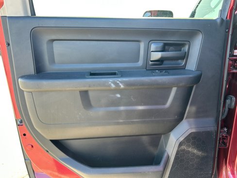 Used 2017 RAM 2500 Tradesman w/ Cold Weather Group image 16