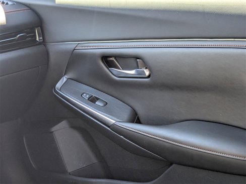 Used 2021 Nissan Sentra SR image 14