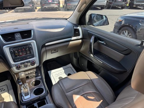 Used 2016 GMC Acadia SLT image 23