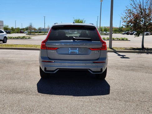 New 2025 Volvo XC60 B5 Core image 6