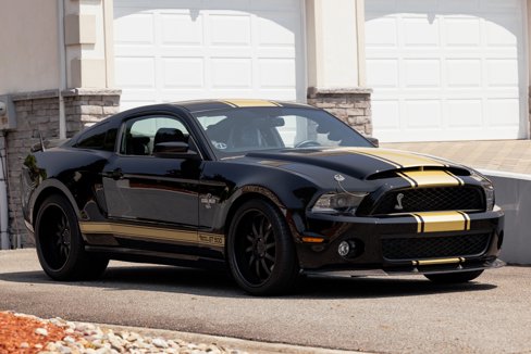 Used 2012 Ford Mustang Shelby GT500 w/ SVT Performance Pkg image 2