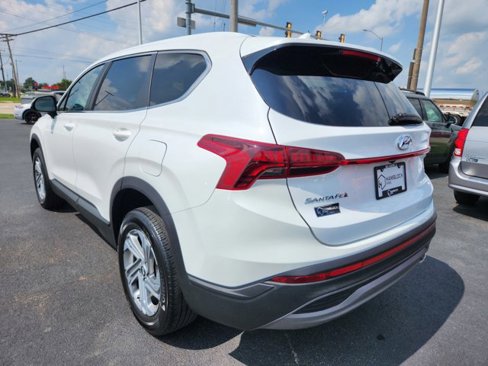 Used 2023 Hyundai Santa Fe SE image 7